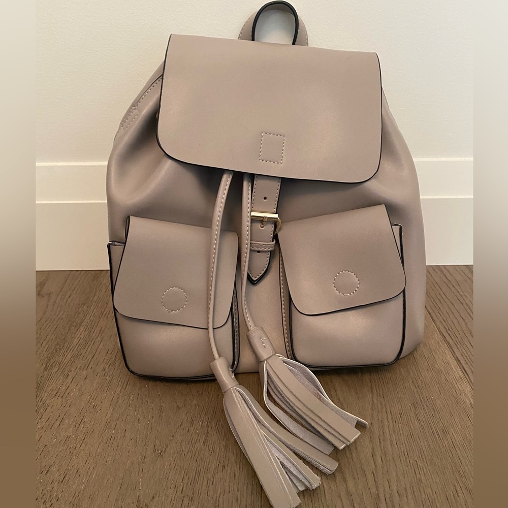 LEATHER BACKPACK. Brand: KC Jagger. Taupe colour. Great condition.